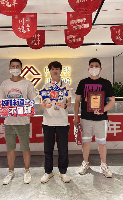 重慶的王先生兄弟倆是資深餐飲人 重慶的王先生兄弟倆是資深餐飲人