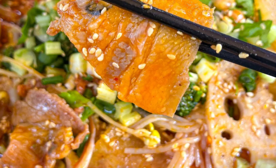 不想上班想創(chuàng)業(yè)？開家帽牌貨冒菜真能行！