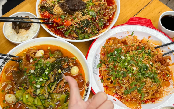 現(xiàn)在愛吃冒菜的人多不多？
