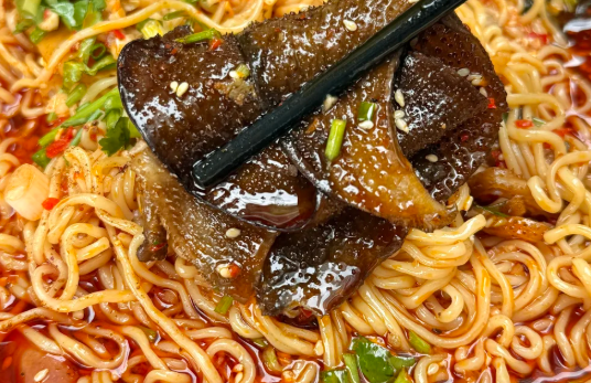 想學(xué)做冒菜開店靠譜嗎？帽牌貨這樣學(xué)準(zhǔn)沒錯(cuò)